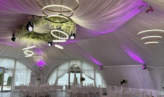 Фото №2 зала Шатер OASIS