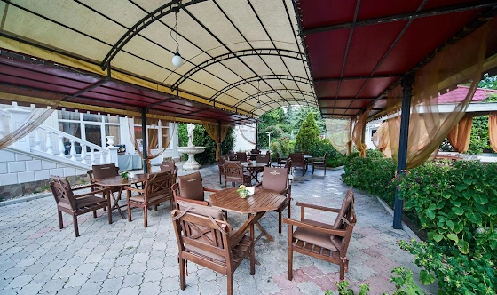 Фото №3 зала Летняя веранда