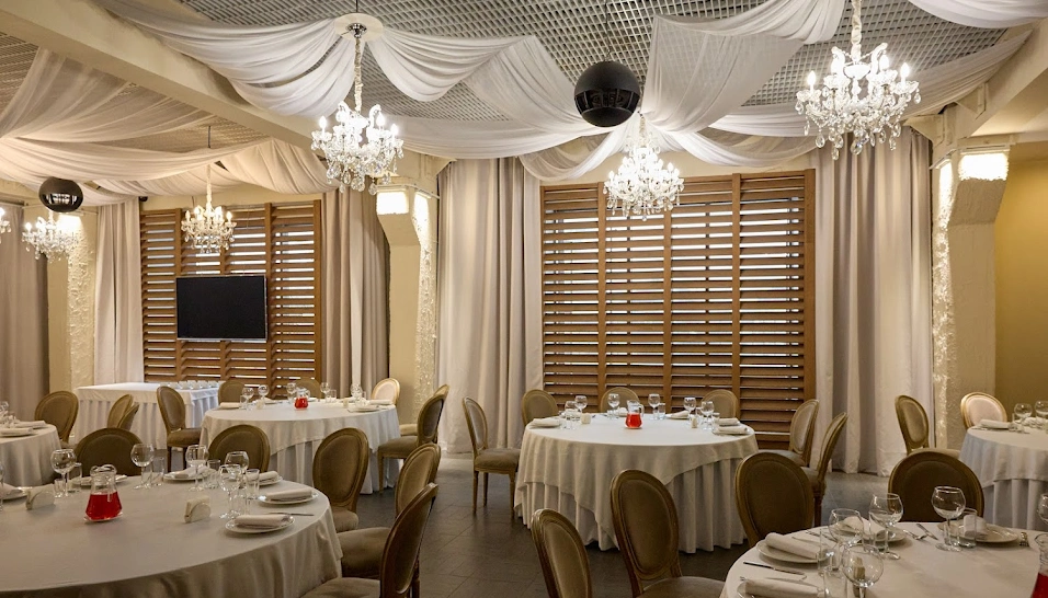 Фото №13 зала Банкетный зал «Каре»