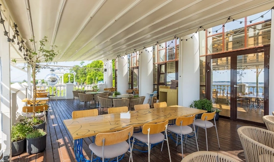 Фото №4 зала Летняя терраса