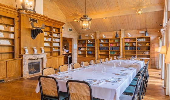 Фото №18 зала Библиотека