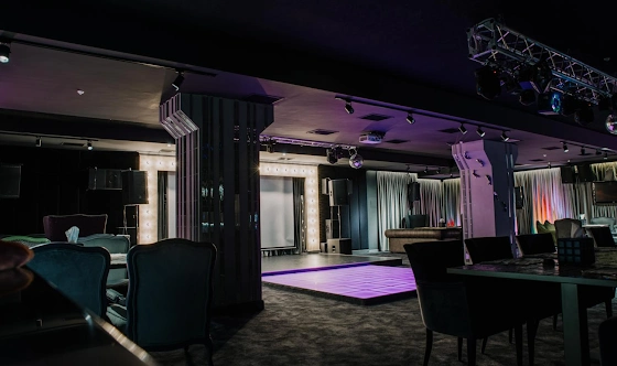 Фото №4 зала Караоке-бар