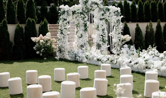 Фото №12 зала Летняя терраса в саду 