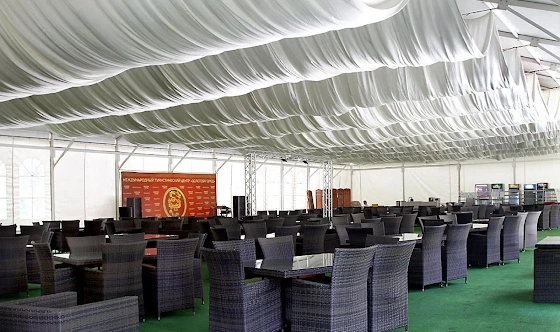 Фото №3 зала Сезонный шатёр 