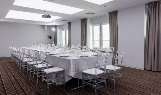 Фото №2 зала Зал "Волга" 