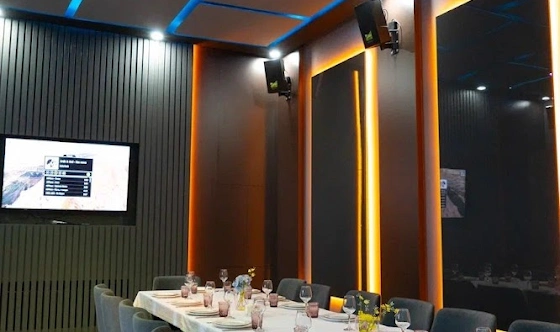 Фото №2 зала Караоке-зал