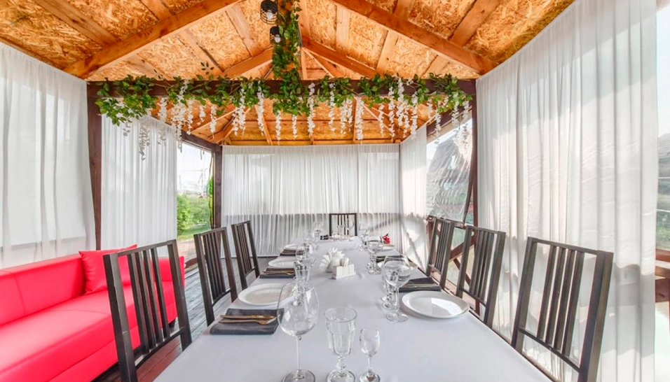 Фото №5 зала VIP-беседка