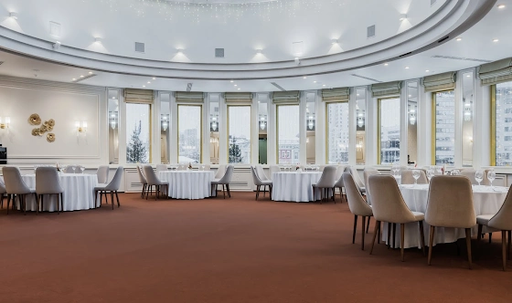 Фото №10 зала Ресторан «Ля Ронд»