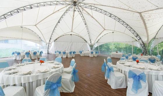 Фото №4 зала Летний шатер с беседкой