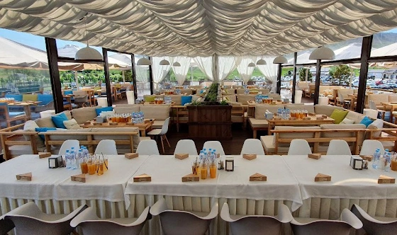 Фото №6 зала Веранда Аквакомплекса 2 этаж