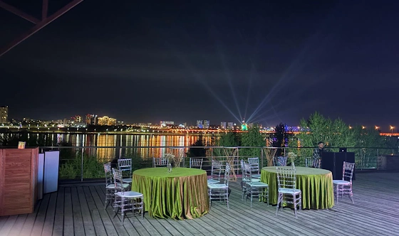 Фото №1 зала Зал "Крыша"