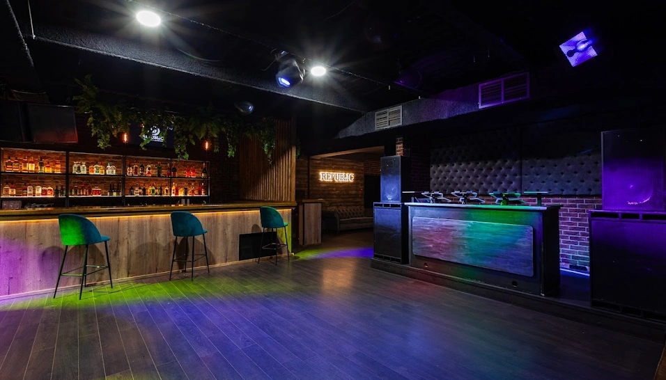 Фото №12 зала Зал «Клуб»