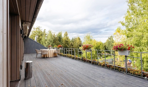 Фото №17 зала Караоке-зал  с террасой 