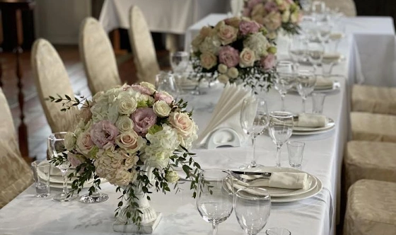 Фото №1 зала Ресторан на воде