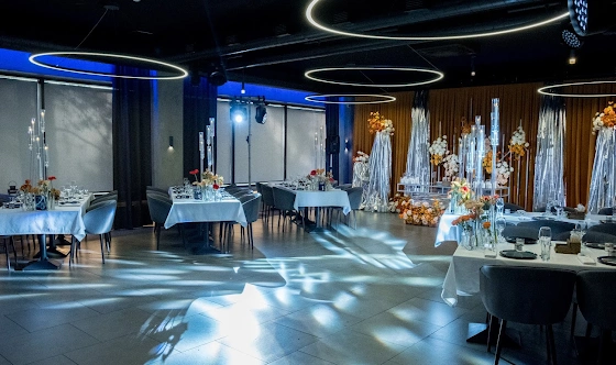 Фото №2 зала Ресторан