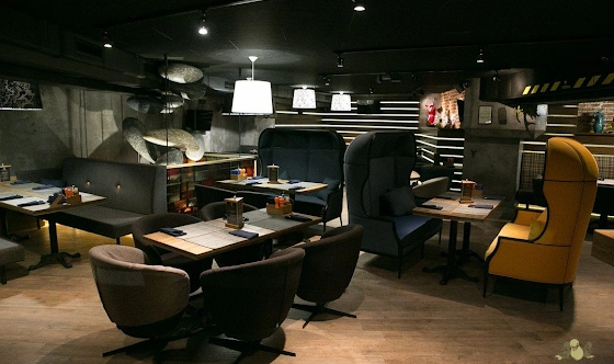 Фото №3 зала Зал "Сеновал"