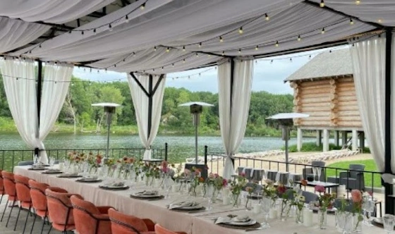 Фото №2 зала Летняя беседка 