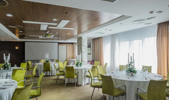 Фото №17 зала Зал "Урал"