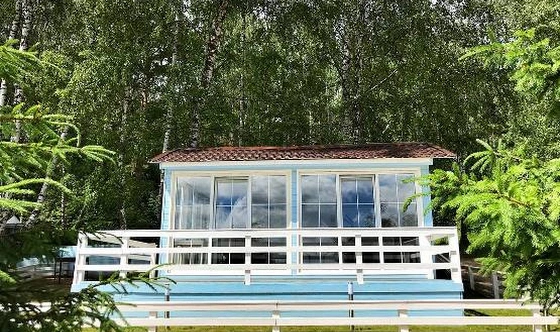 Фото №5 зала Застекленная VIP-беседка