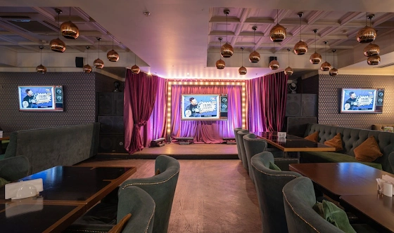 Фото №1 зала Караоке большой зал