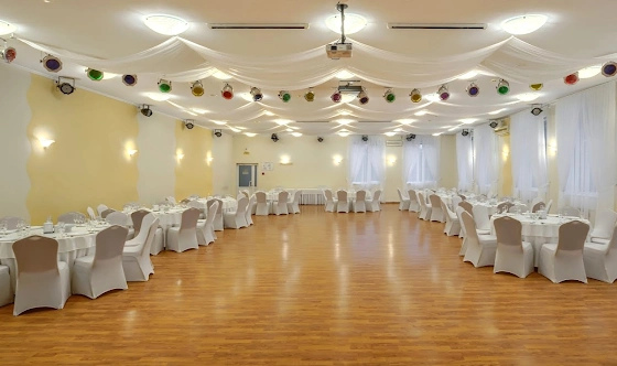 Фото №3 зала Ресторан на 2 этаже