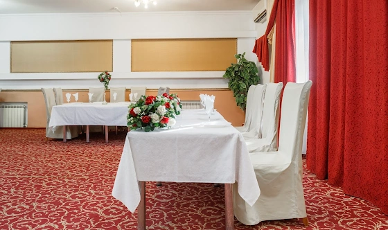 Фото №9 зала Красный зал