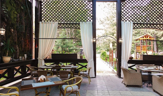 Фото №4 зала Летняя веранда №2