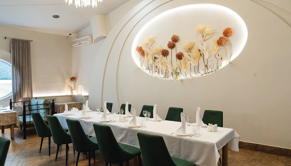 Фото №12 зала Основной зал