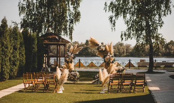 Фото №3 зала Локация "Дом + Пирс" 