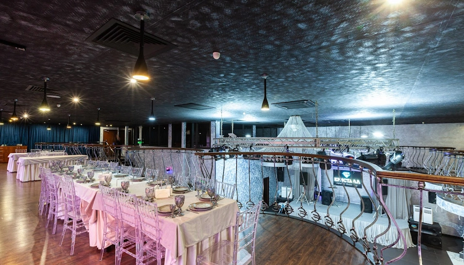 Фото №18 зала Основной зал 