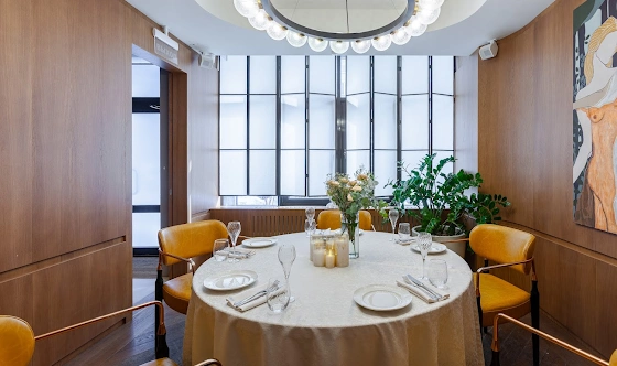 Фото №2 зала VIP-комната