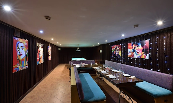 Фото №2 зала Караоке-зал «Поп-арт»