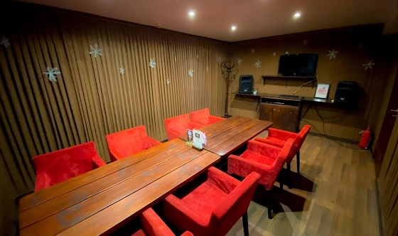 Фото №2 зала Зал «Винил»