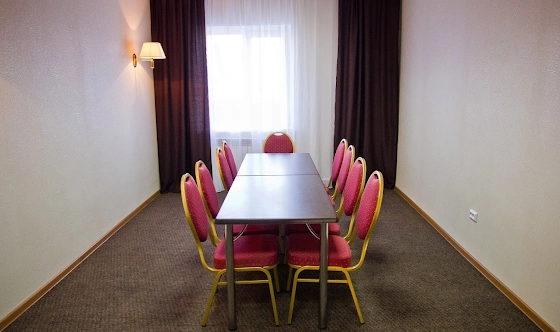 Фото №1 зала Переговорная комната