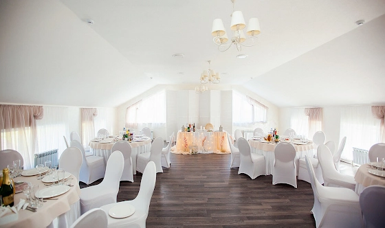 Фото №4 зала Кафе «Багет»