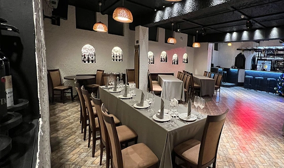 Фото №2 зала Зал ресторана Барев