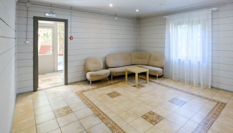 Фото №4 зала Гостевой дом с верандой