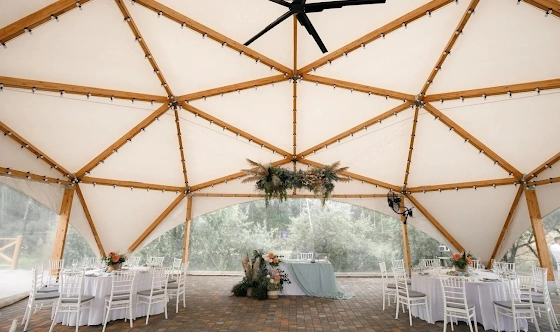 Фото №1 зала Большой шатер 