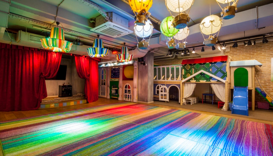 Фото №16 зала Детский зал «Кувшинчик»