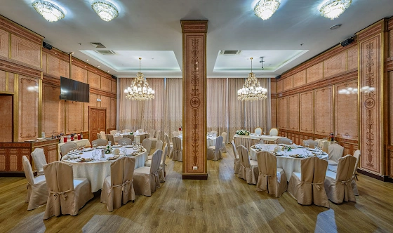 Фото №7 зала Банкетный зал «Азнавур»