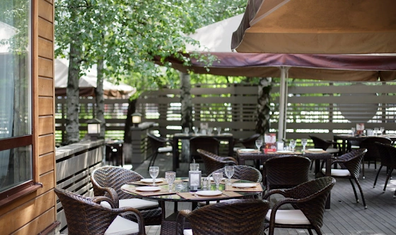 Фото №2 зала Летняя веранда