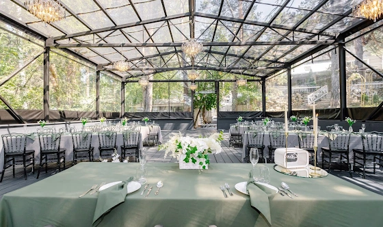 Фото №10 зала Стекляшка