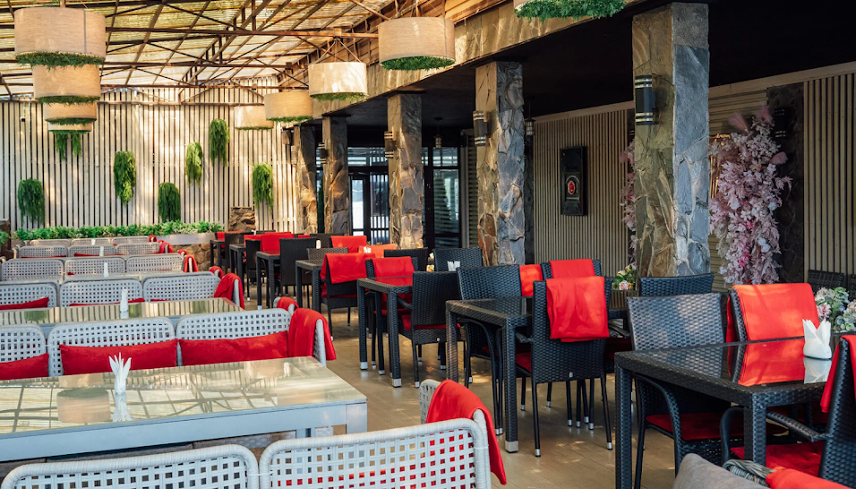 Фото №1 зала Летняя веранда