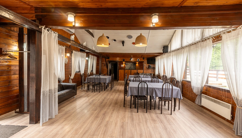 Фото №3 зала Веранда