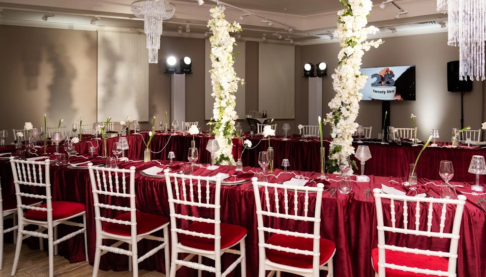 Фото №8 зала Основной зал