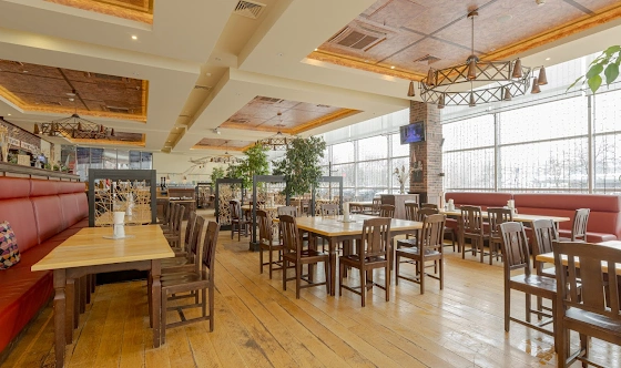 Фото №8 зала Ресторан "Brauplatz"