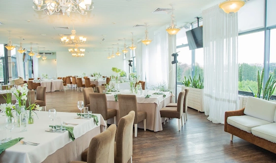 Фото №6 зала Зал «Панорама-сад»