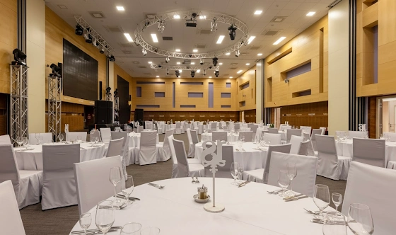 Фото №18 зала Основной зал 