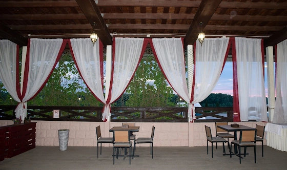 Фото №4 зала Летняя веранда