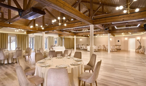 Фото №4 зала Ресторан «Лесной»